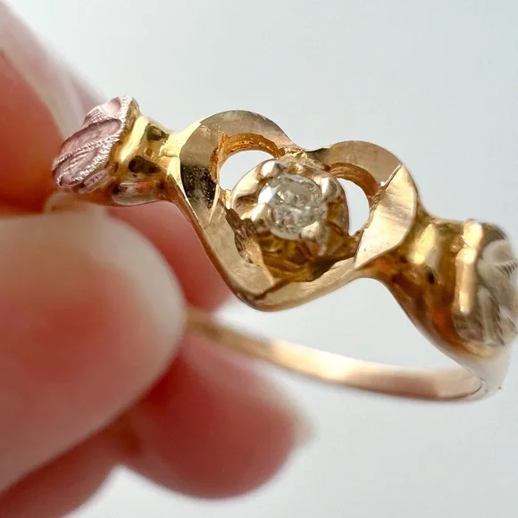 Stamper Black Hills Gold Heart-Shaped Diamond Ring - Picture 3 of 9